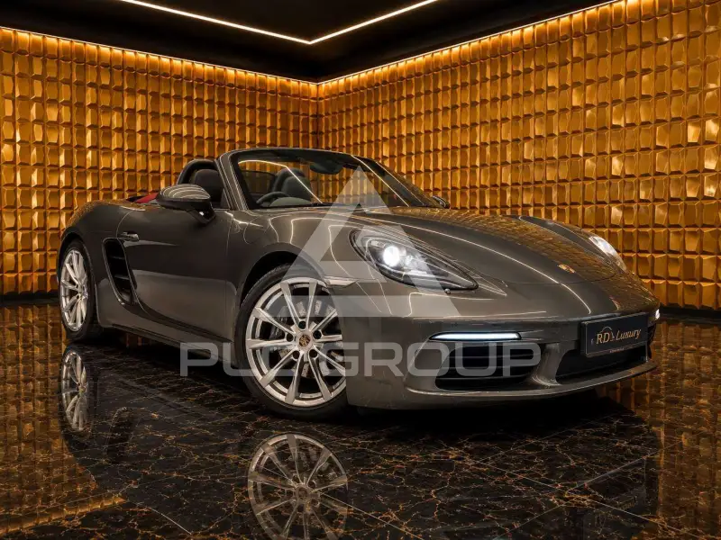 2019 Porsche 718