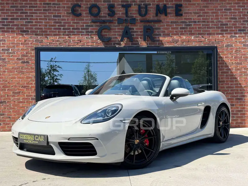 2019 Porsche 718