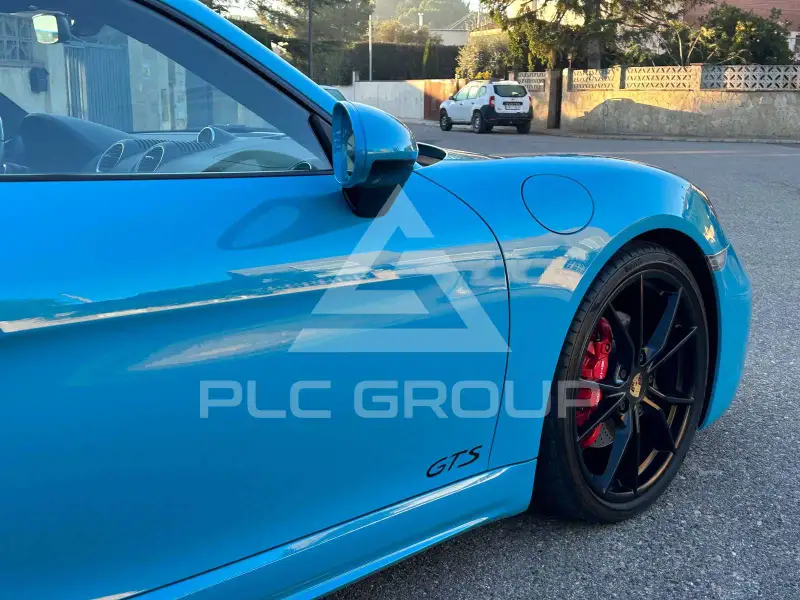 2019 Porsche Cayman
