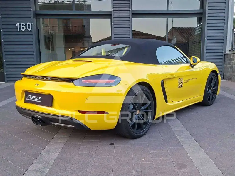 2019 Porsche 718