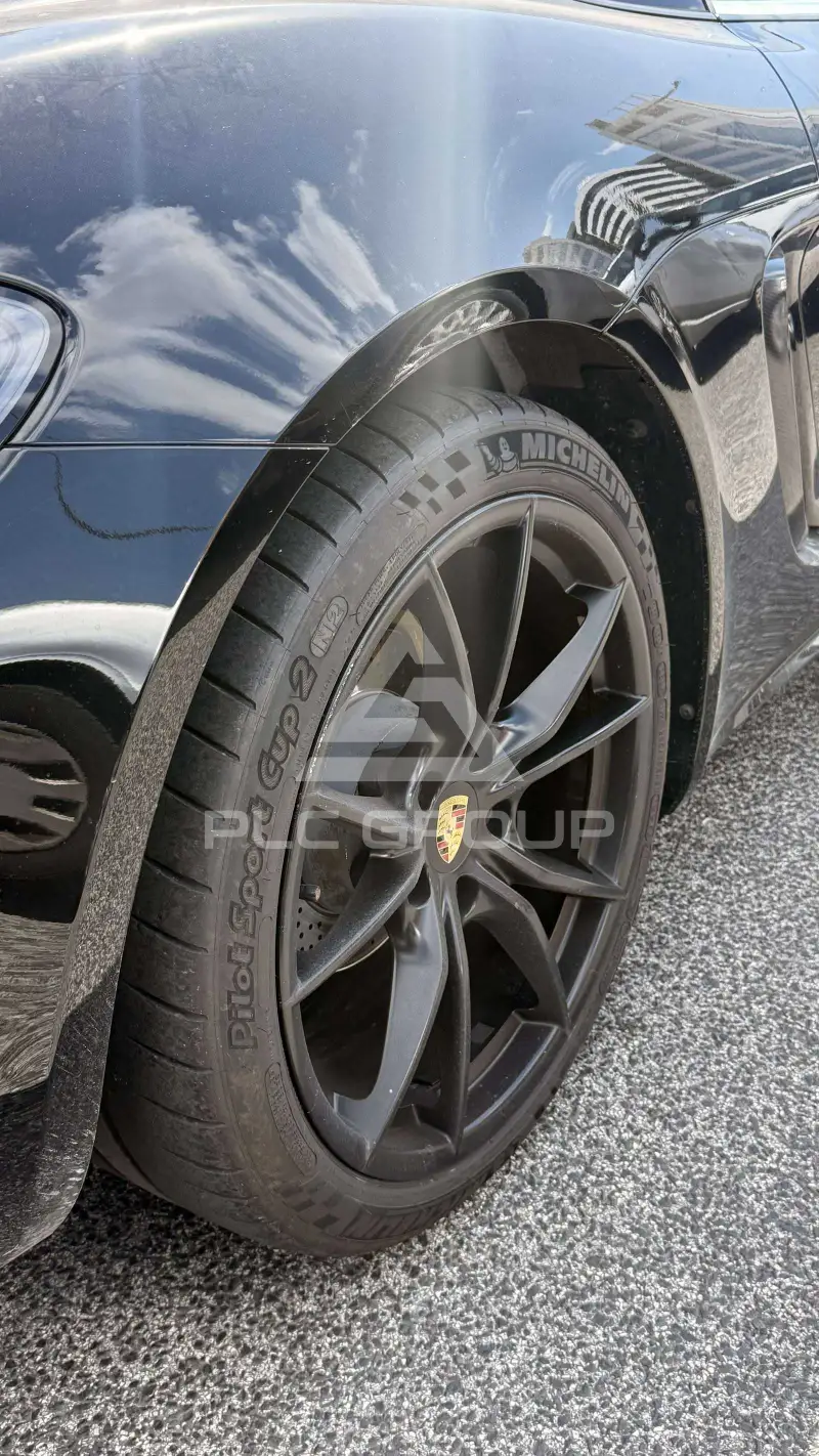 2019 Porsche 718