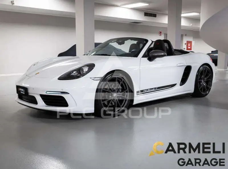 2019 Porsche 718