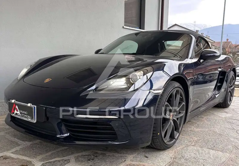 2019 Porsche 718