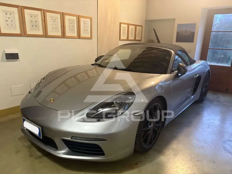 2019 Porsche 718