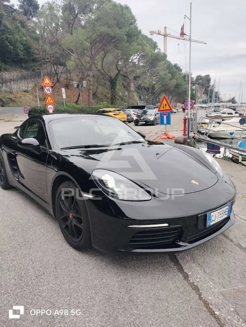2019 Porsche 718
