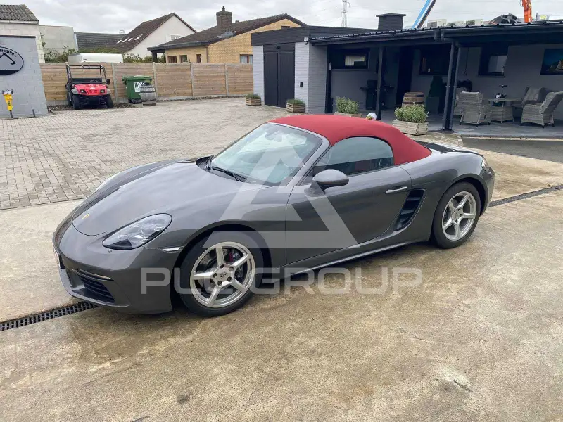 2019 Porsche 718