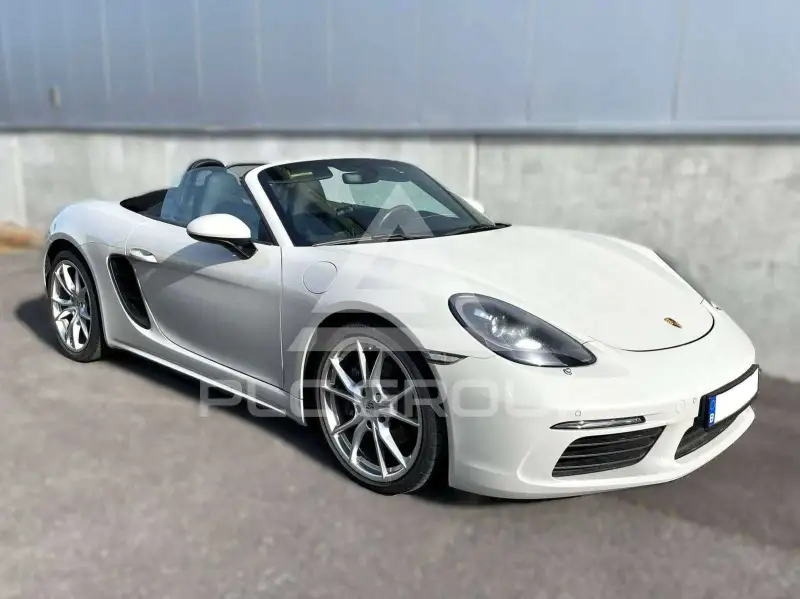 2019 Porsche 718