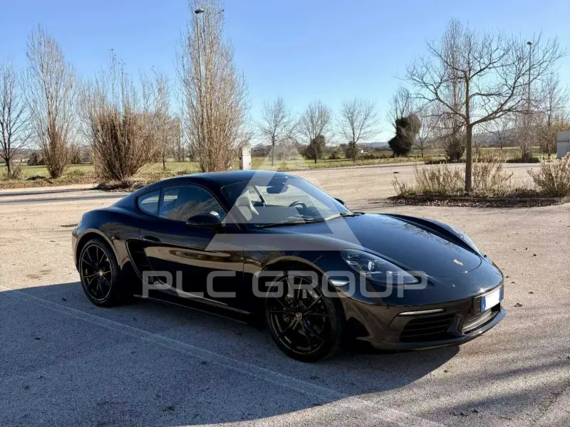 2019 Porsche 718
