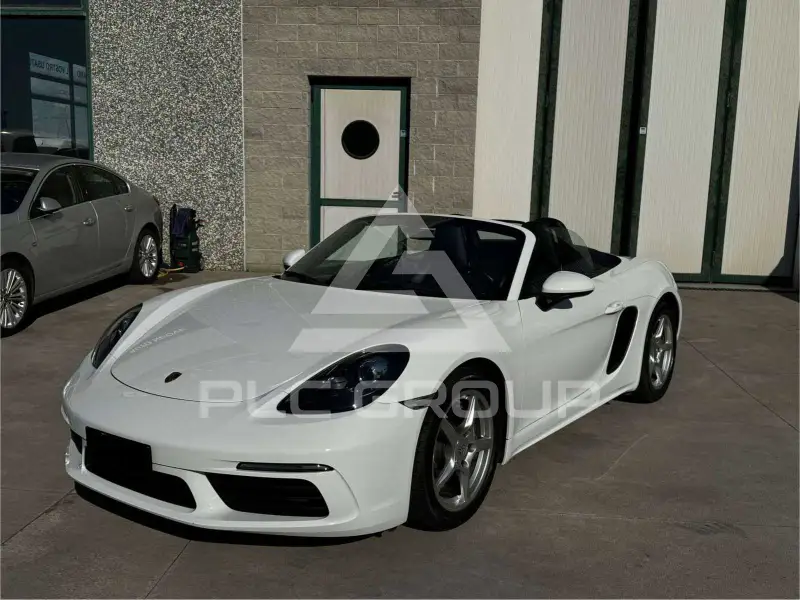 2019 Porsche 718