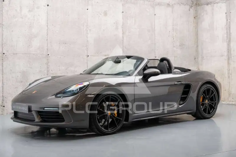 2019 Porsche 718