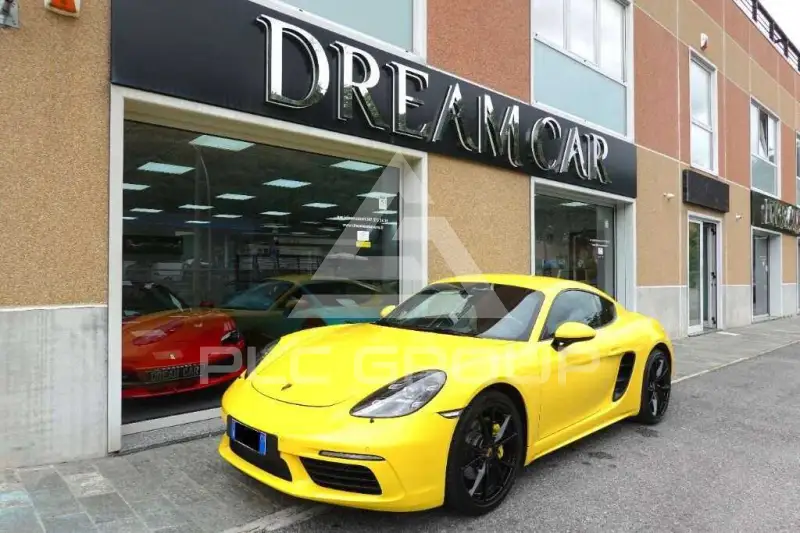 2019 Porsche Cayman