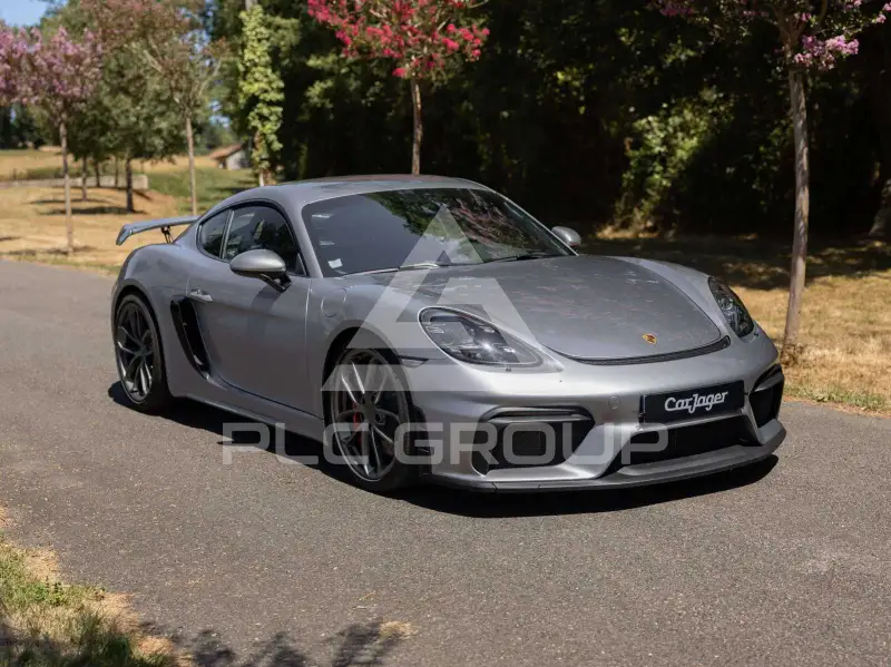 2019 Porsche Cayman