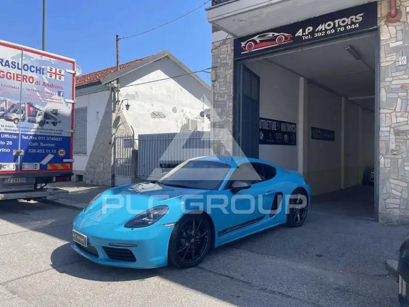 2019 Porsche Cayman
