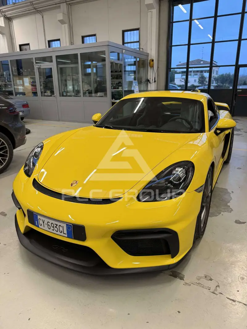 2019 Porsche Cayman