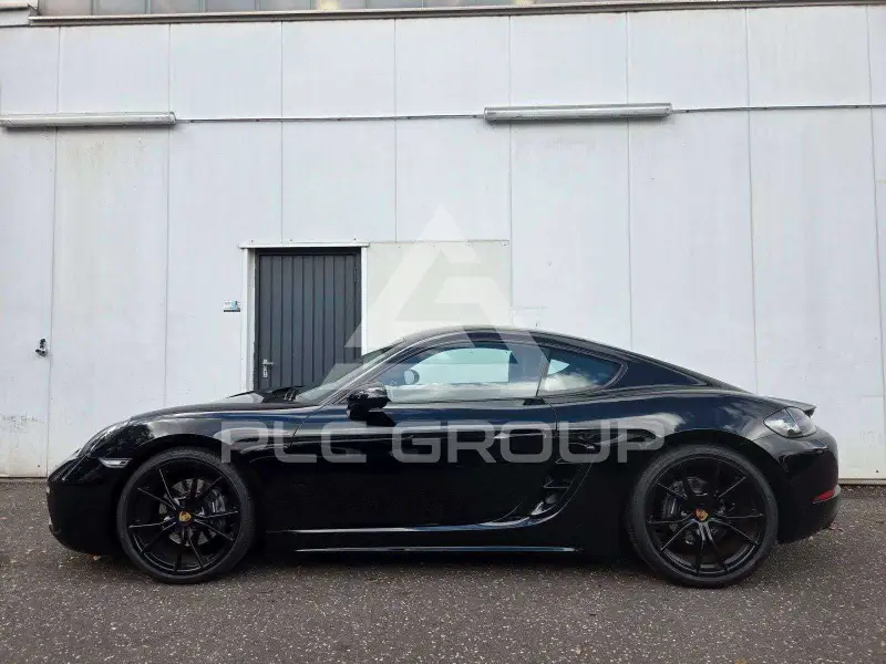 2019 Porsche Cayman
