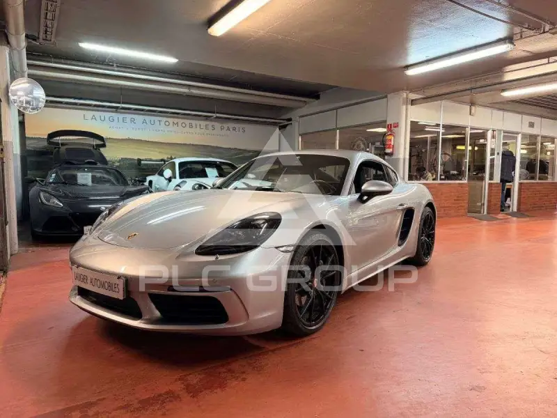 2019 Porsche Cayman