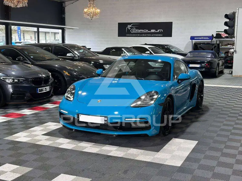 2019 Porsche Cayman