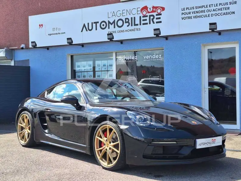 2019 Porsche Cayman