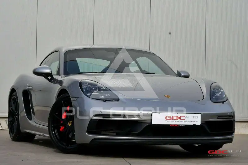 2019 Porsche Cayman