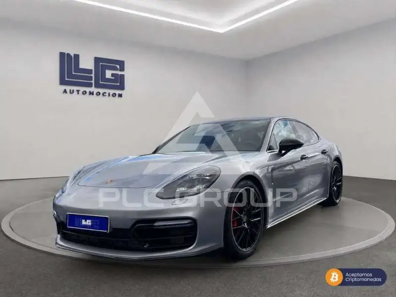2019 Porsche Panamera