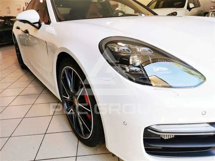 2019 Porsche Panamera