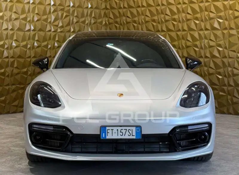 2019 Porsche Panamera