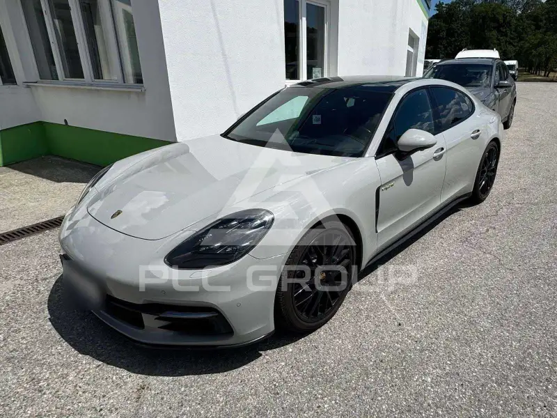 2019 Porsche Panamera
