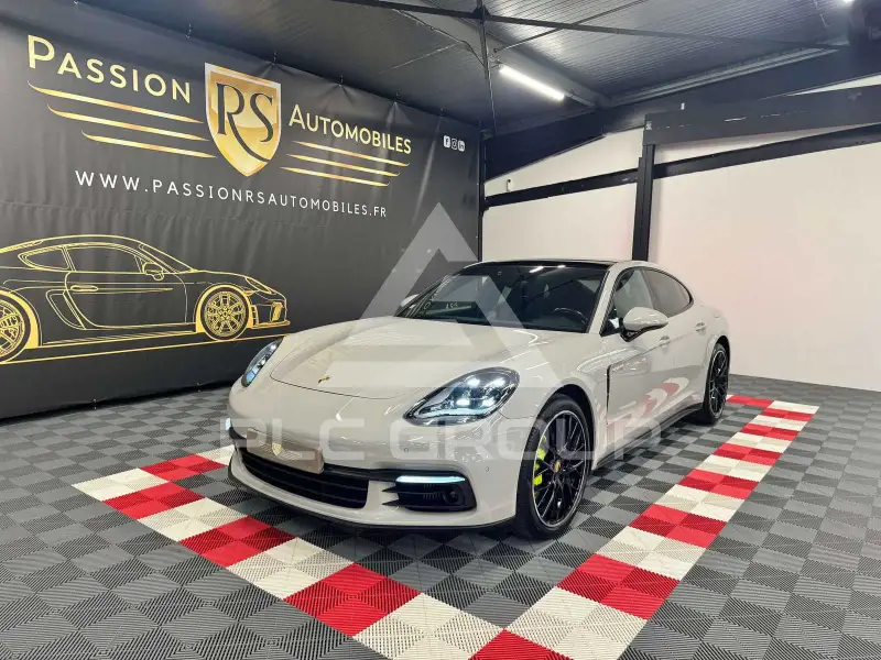 2019 Porsche Panamera