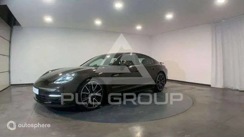 2019 Porsche Panamera