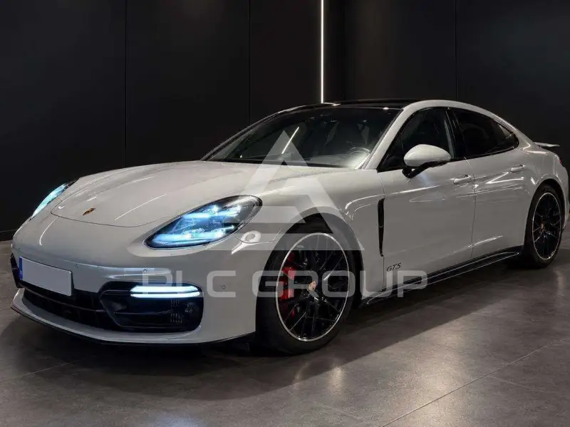 2019 Porsche Panamera