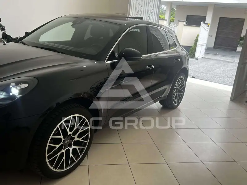 2019 Porsche MACAN