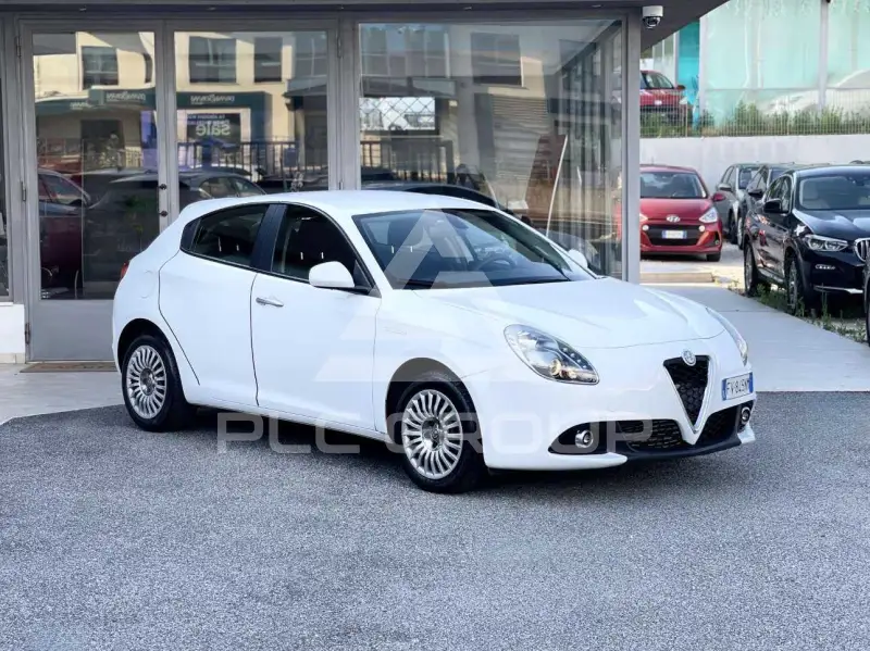 2019 Alfa Romeo Giulia