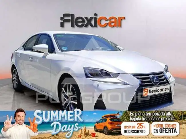 2019 Lexus IS300