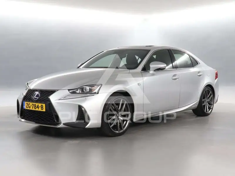 2019 Lexus IS300