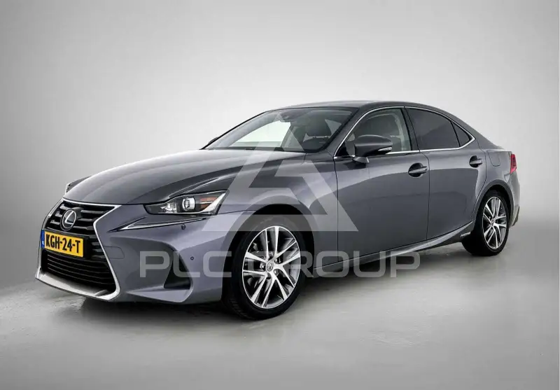 2019 Lexus IS300