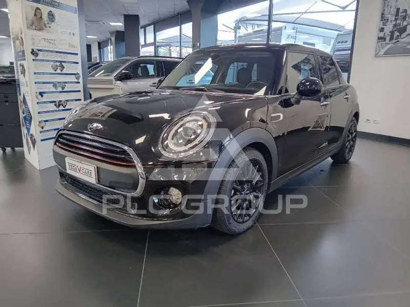 2019 Mini COOPER