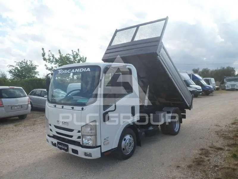 2019 Isuzu 