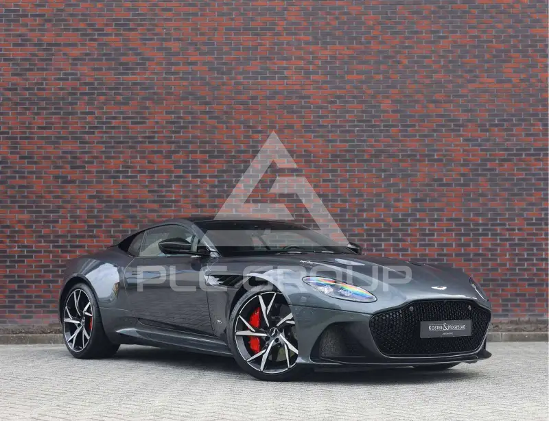 2019 Aston Martin DBS