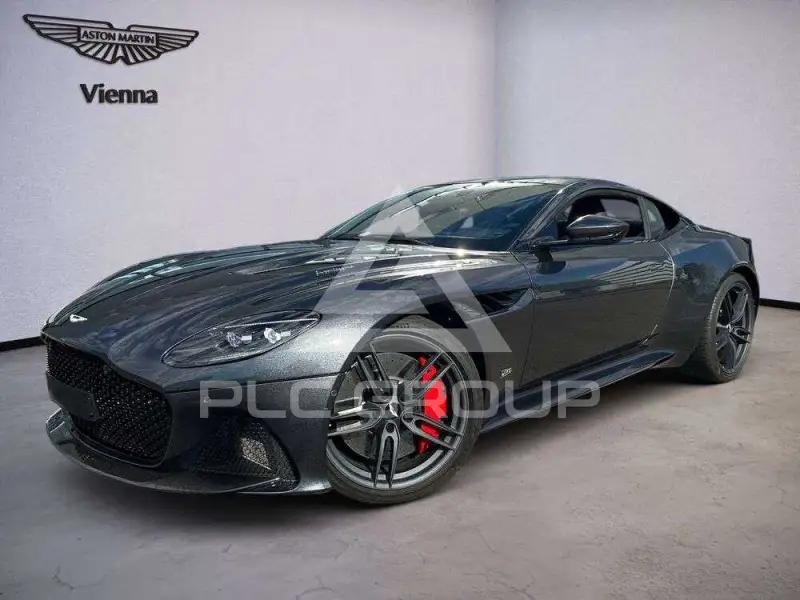 2019 Aston Martin DBS