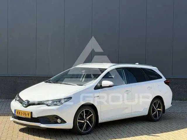 2019 Toyota AURIS