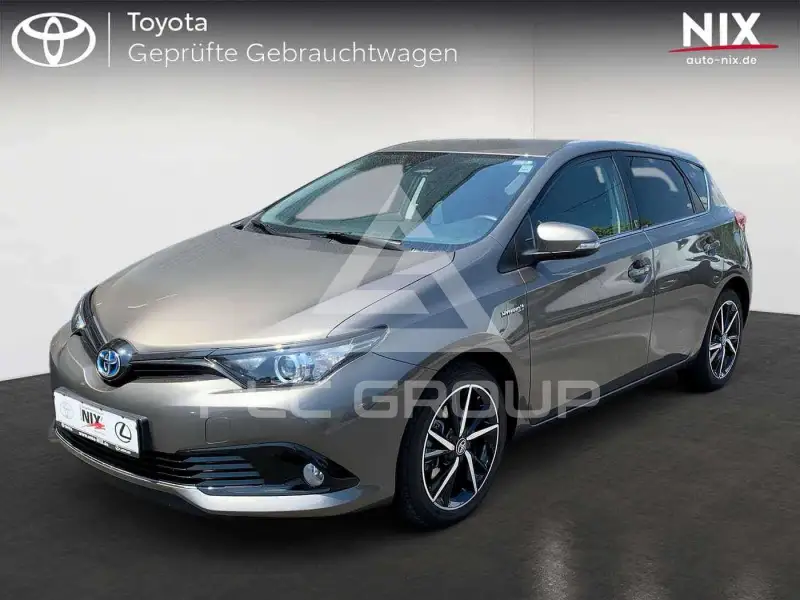 2019 Toyota AURIS