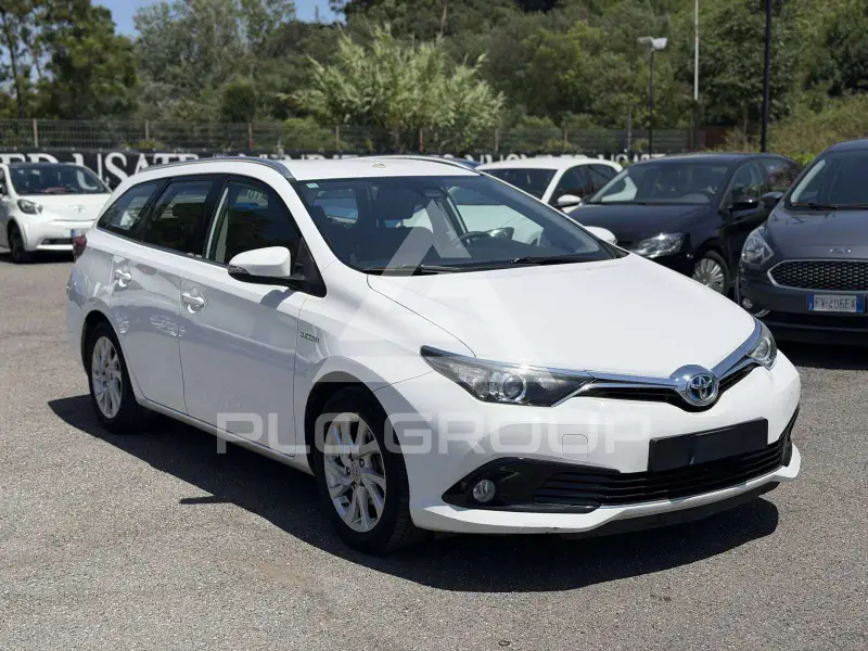 2019 Toyota AURIS