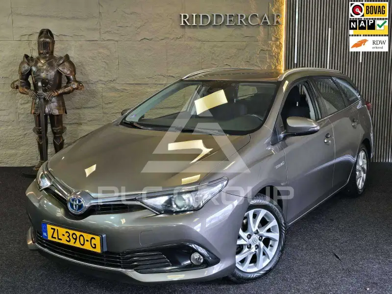 2019 Toyota AURIS