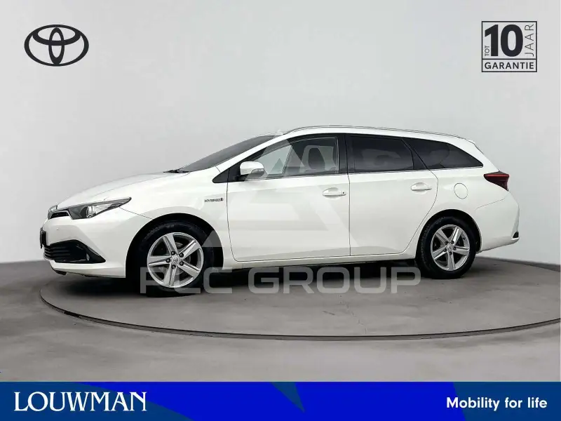 2019 Toyota AURIS