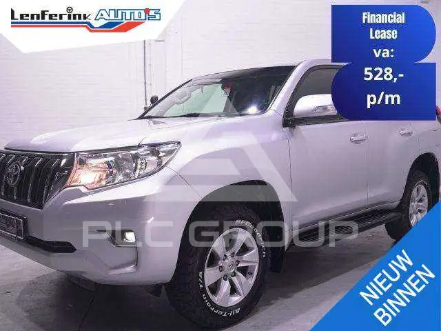 2019 Toyota LAND CRUISER