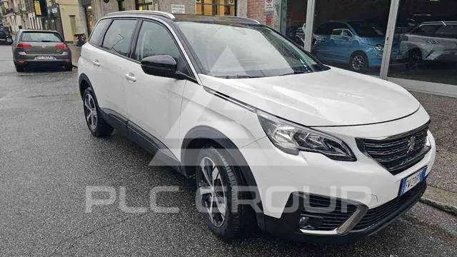 2019 Peugeot 5008