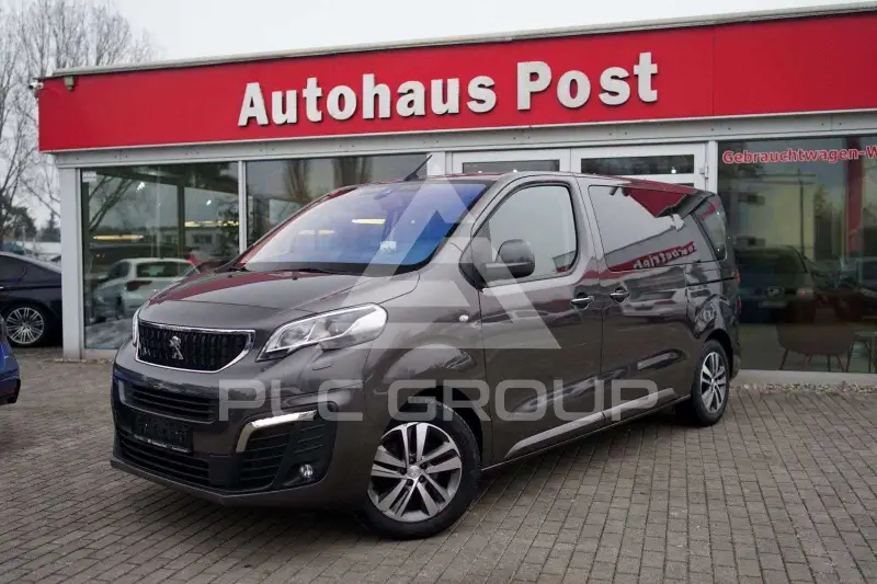 2019 Peugeot Traveller