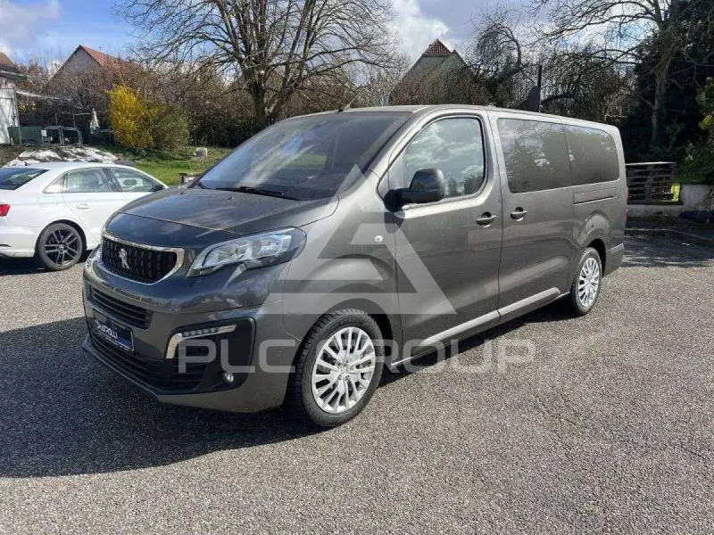 2019 Peugeot Traveller