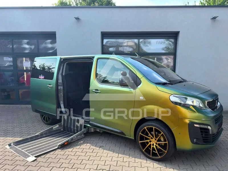 2019 Peugeot Traveller