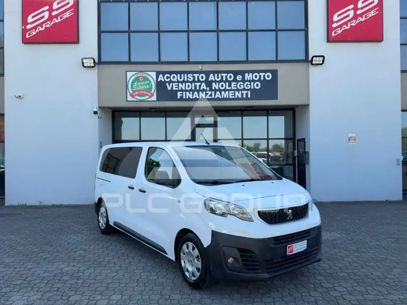 2019 Peugeot Traveller